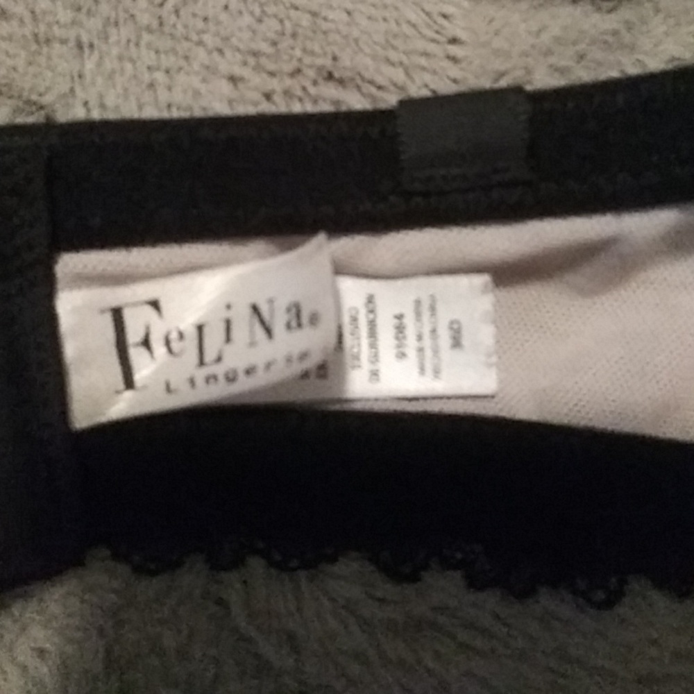 Bra - Picture 3 of 3